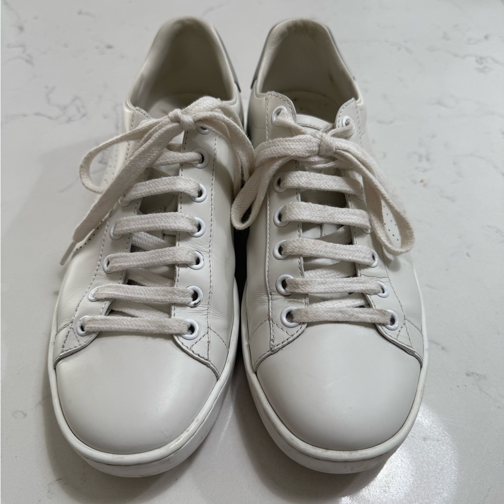 Gucci White Leather Sneakers Minimalist Design